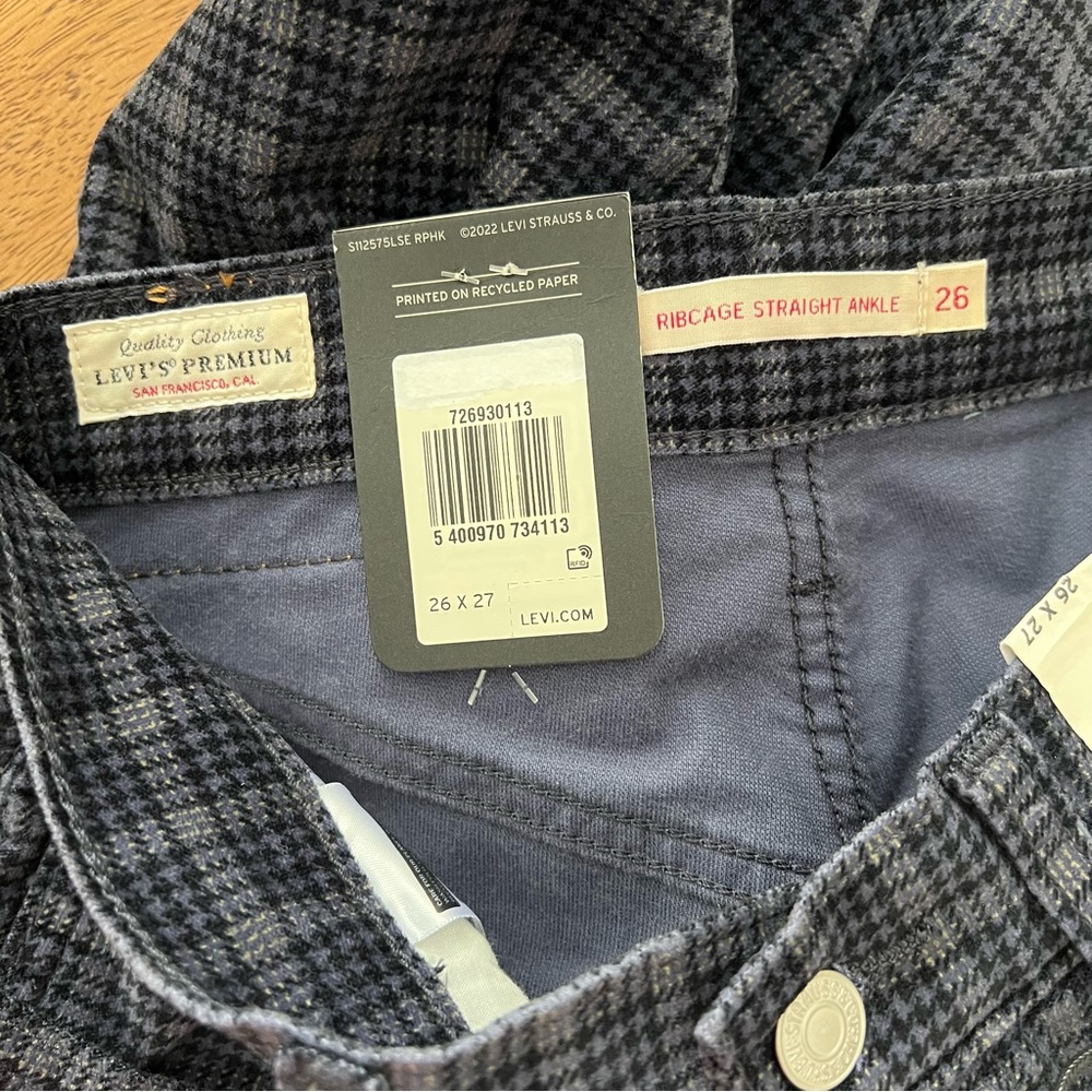 LEVIS Ribcage Straight High Rise Ankle Plaid Pants  women's size 26 - Picture 3 of 5